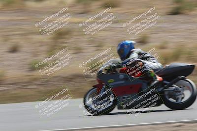 media/Apr-20-2025-AHRMA (Sun) [[393a79c373]]/Race/Group 10/Turn 4b/